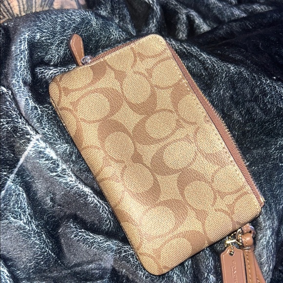Coach Brown Signature Wristlet - Picture 6 of 6